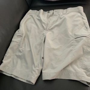 Men’s Khaki Callaway shorts.
